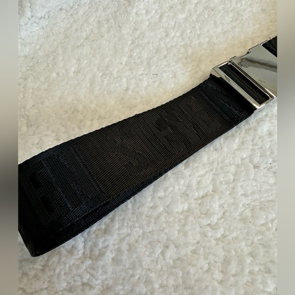 Steve Madden adjustable belt One size